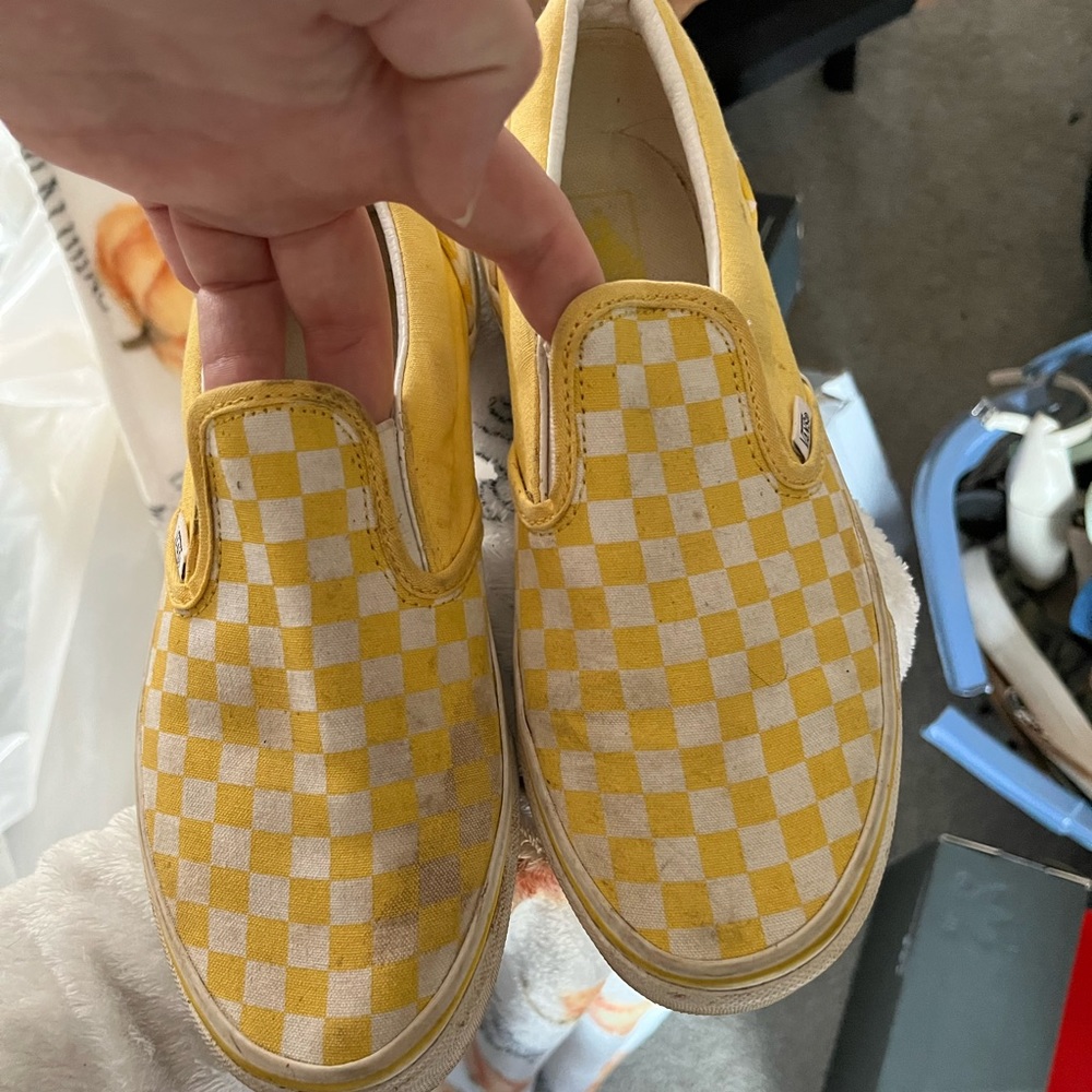 Yellow checkered slip in vans